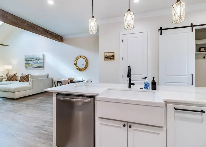 New Modern With Cajun Flair Lafayette