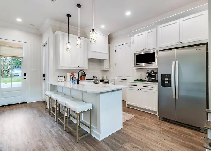New Modern With Cajun Flair * Lafayette